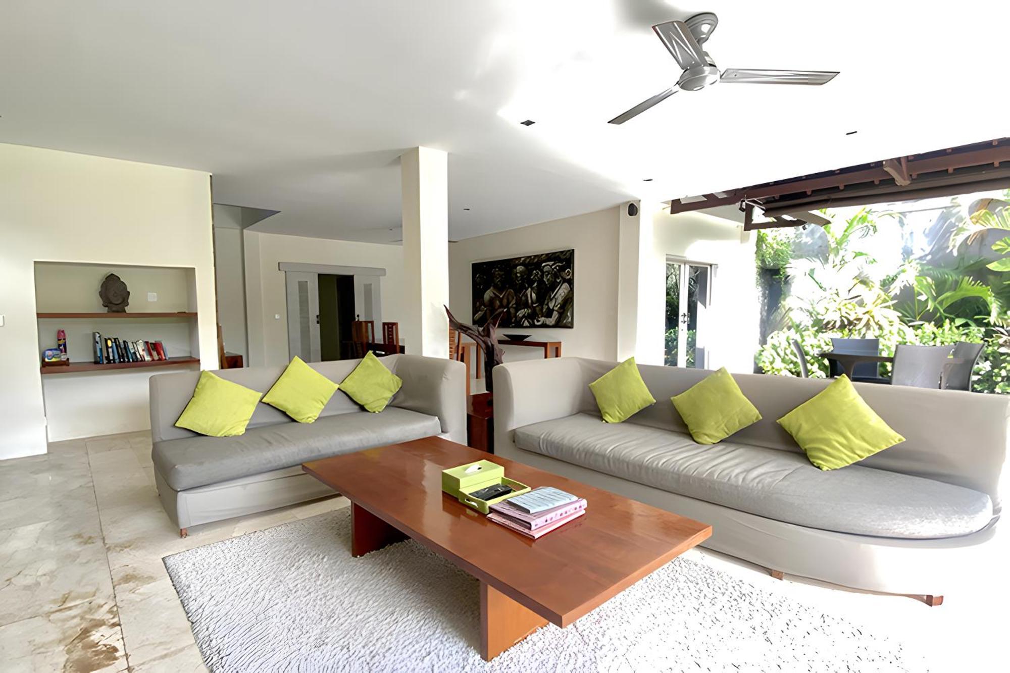 סמיניאק Serene Villas מראה חיצוני תמונה