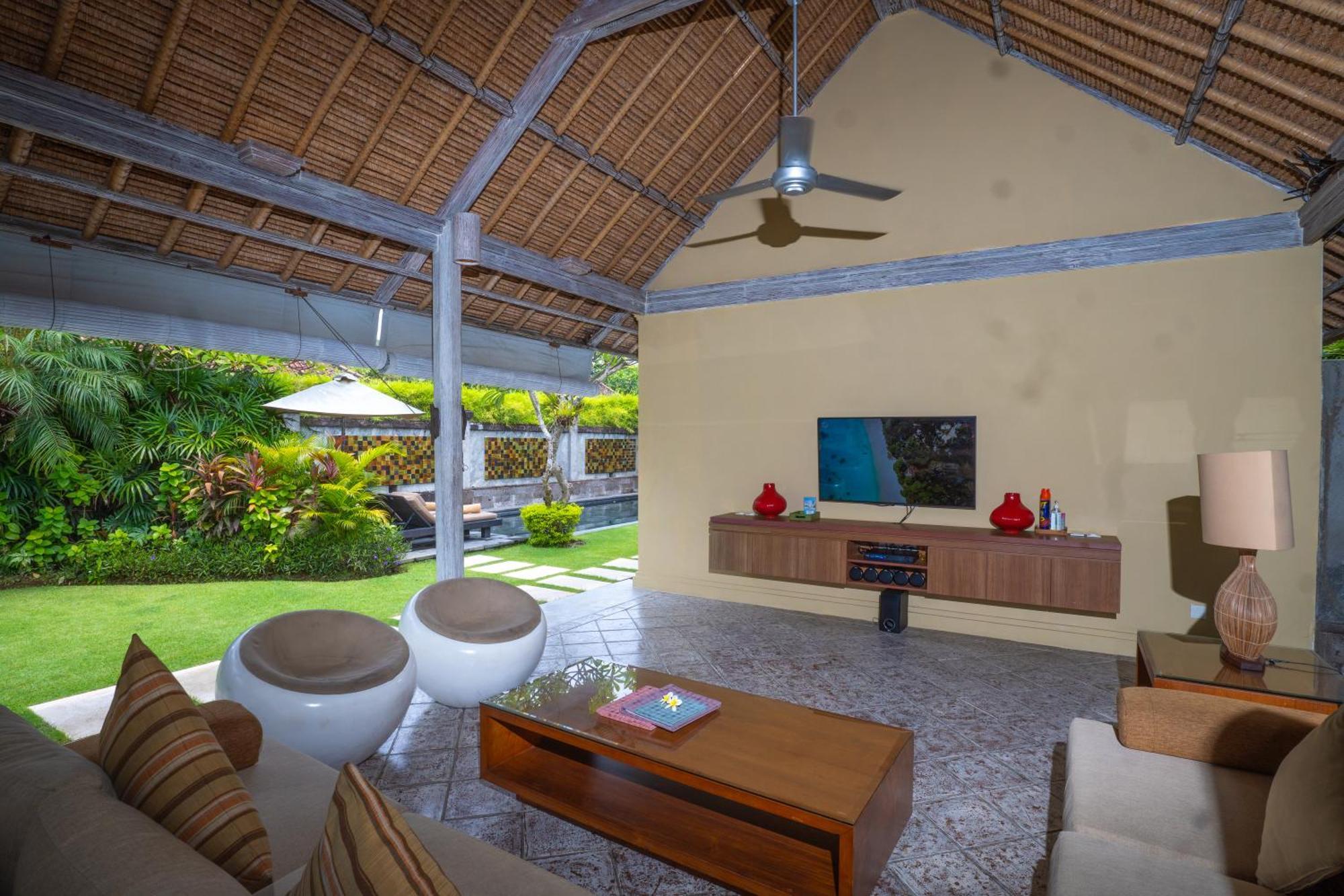 סמיניאק Serene Villas מראה חיצוני תמונה