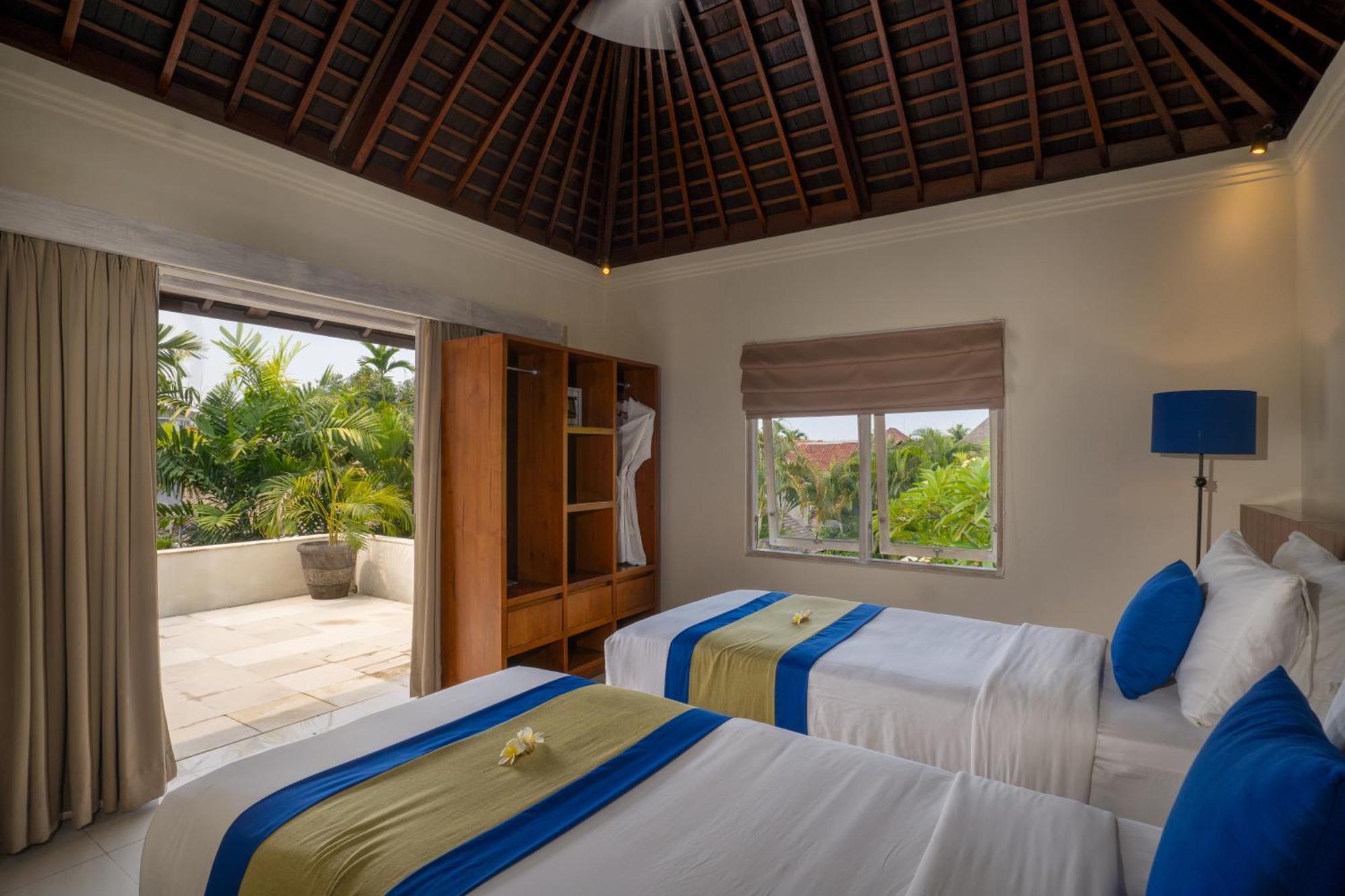 סמיניאק Serene Villas מראה חיצוני תמונה