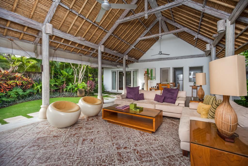 סמיניאק Serene Villas מראה חיצוני תמונה