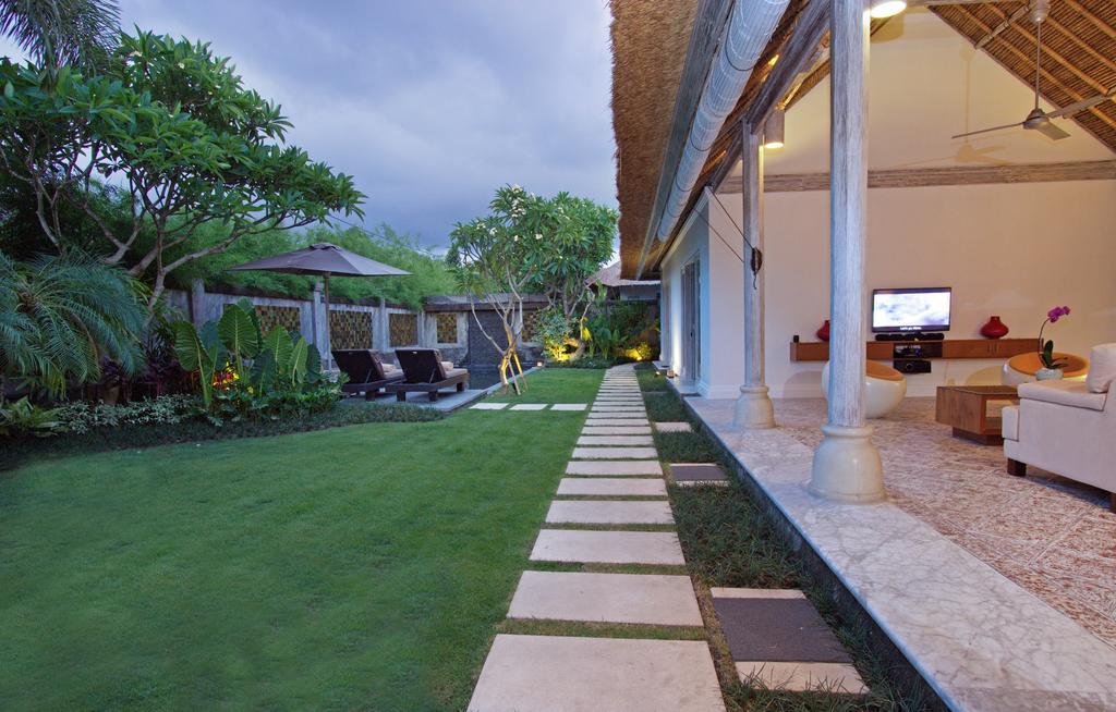 סמיניאק Serene Villas מראה חיצוני תמונה