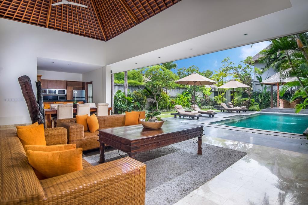סמיניאק Serene Villas מראה חיצוני תמונה